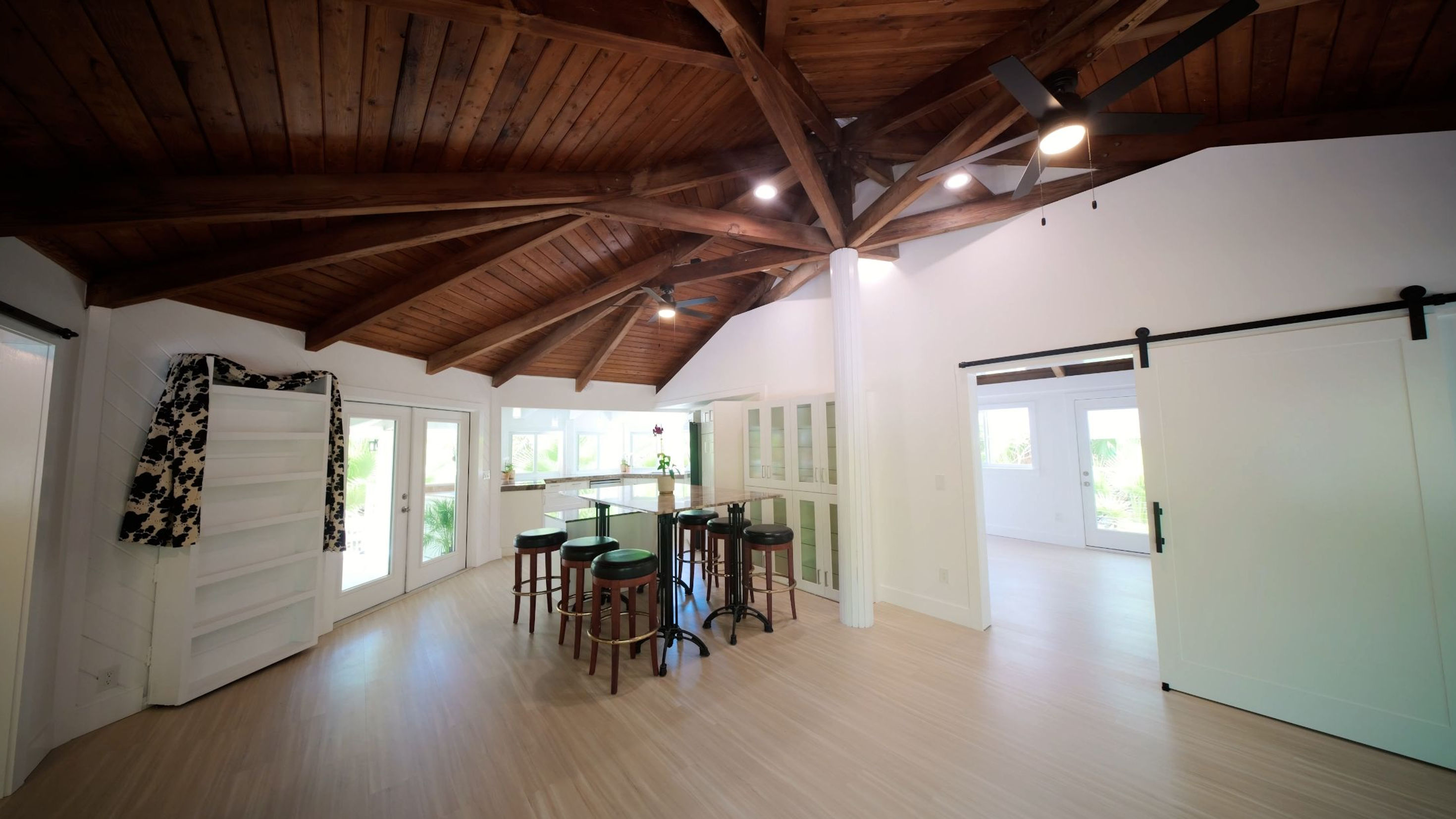 4K Video Tour - 30550 17th Ln, Big Pine Key, FL